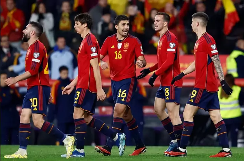 doi-bong-tay-ban-nha-voi-cac-thanh-tich-cua-ho-66521a63aa731