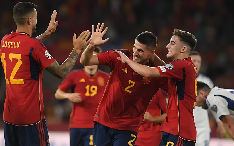 thu-thach-cho-tay-ban-nha-vs-italia